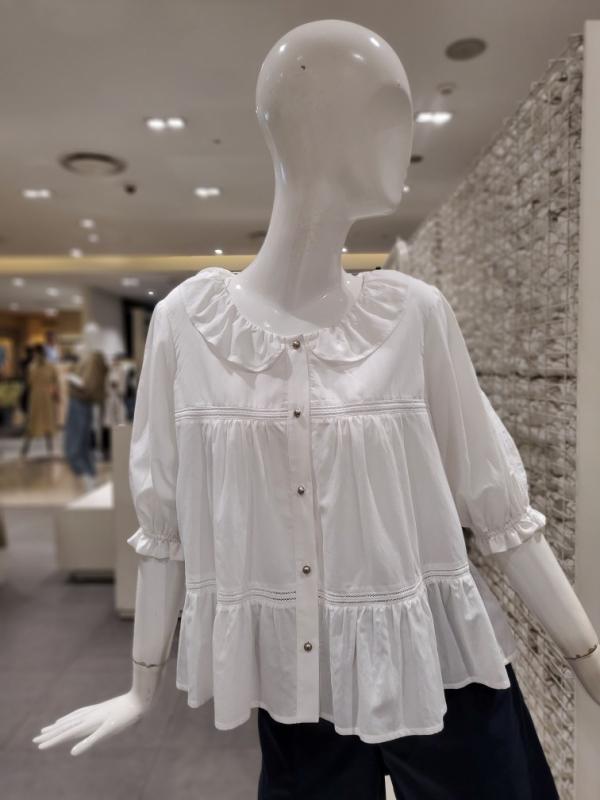 지컷 프릴 카라 이지 블라우스 7253360101