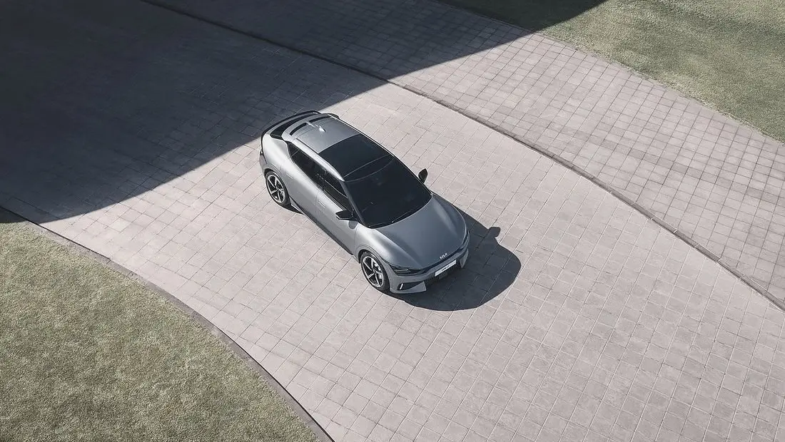 기아 EV6 GT 가격 실구매가 모의견적 제원 옵션 카탈로그 내부 색상 디자인 인테리어 전기차 지원금 총정리