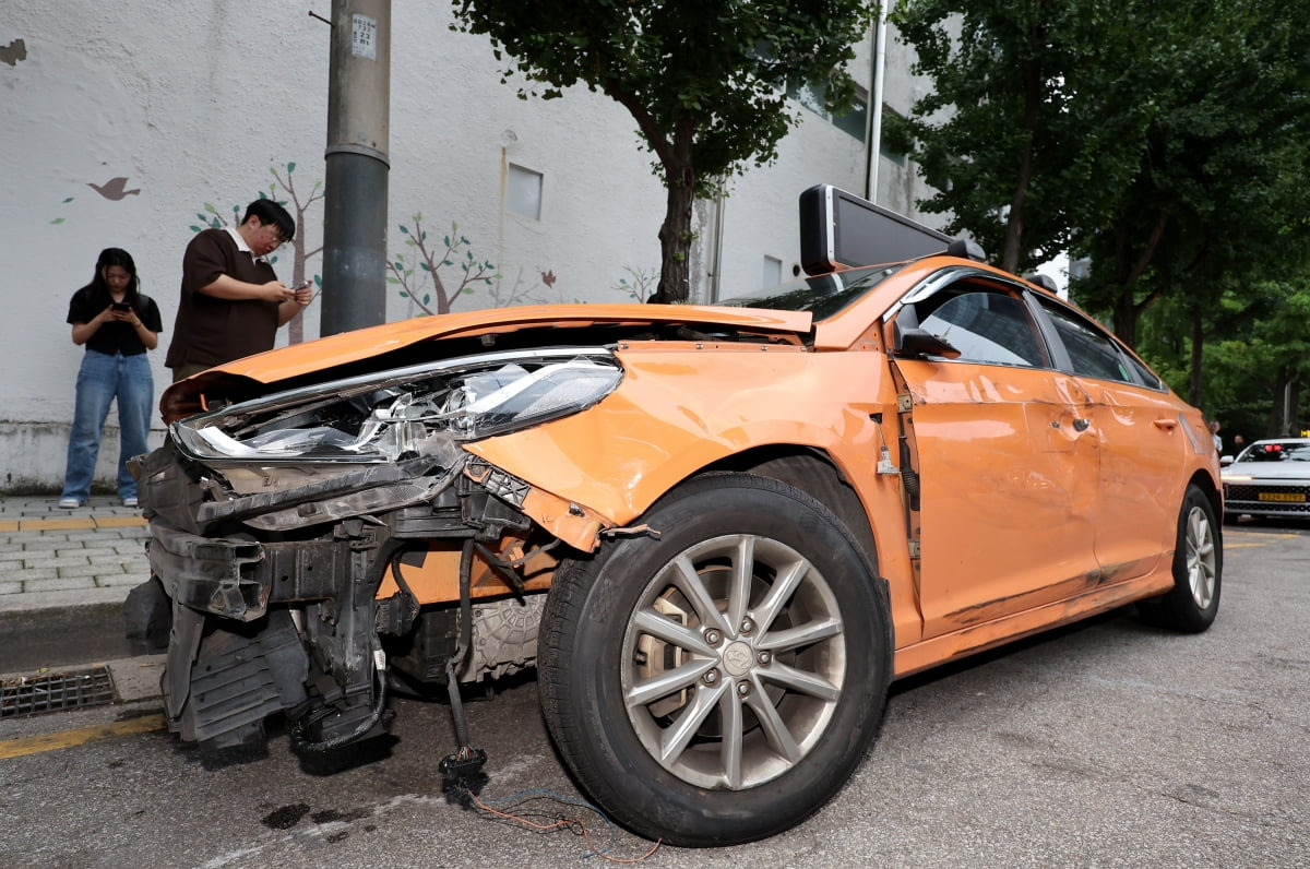운전자 과실 관련 뉴스 캡처 또는 법정 사진