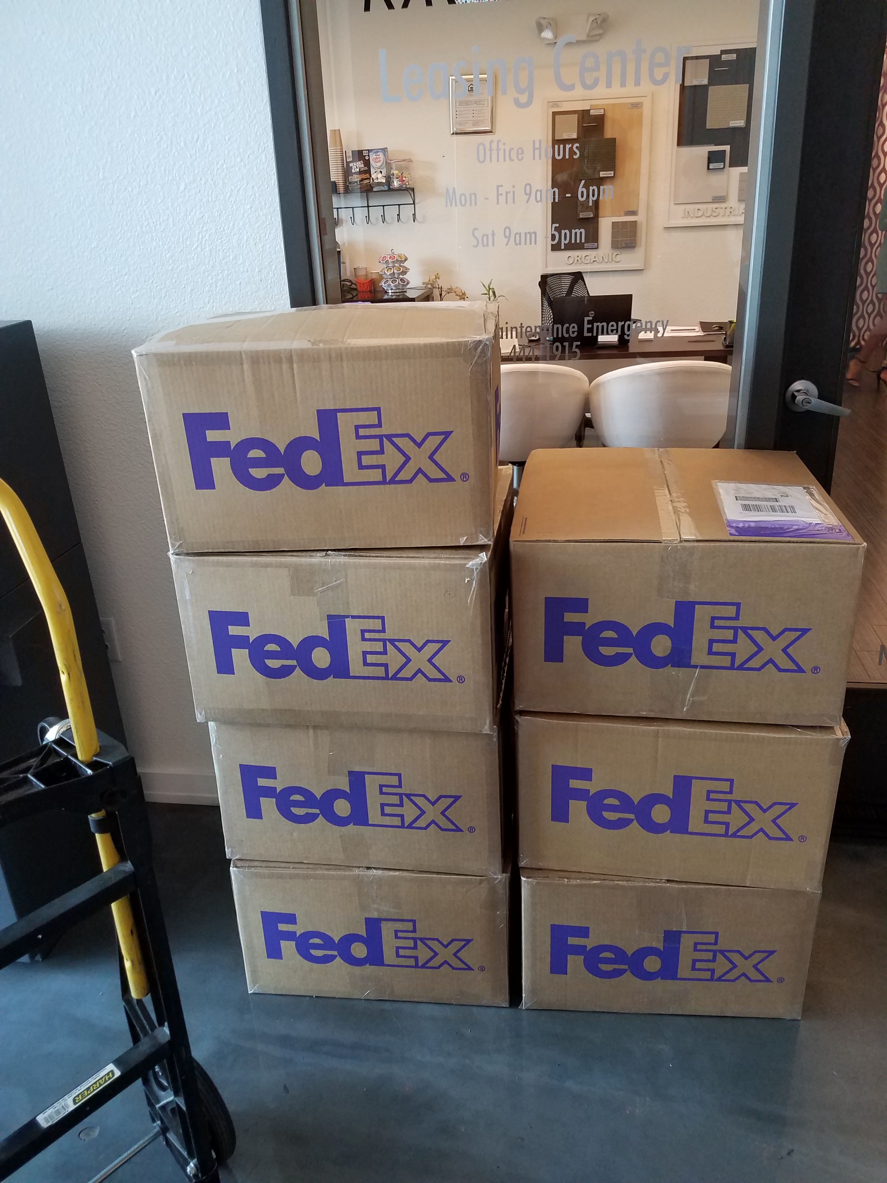 ๊ท๊ตญ์ด์ฌ ๊ฐ๊ฒฉ