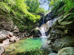 칠선계곡 – 웅장한 대자연과 함께하는 진짜 오지 피서 (출처:국제신문/레저신문/네이버블로그)