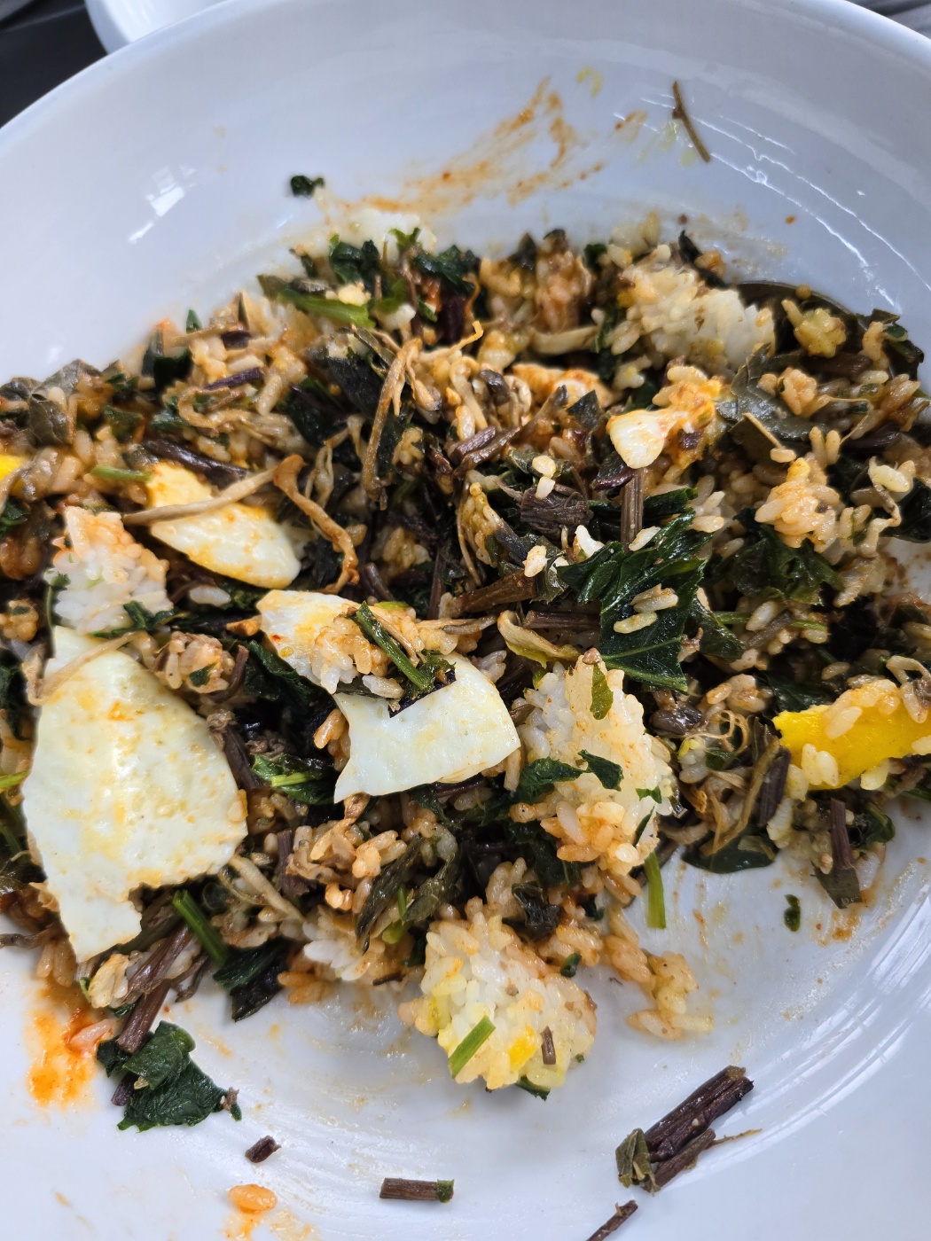 밥까지 모두 비볏어요