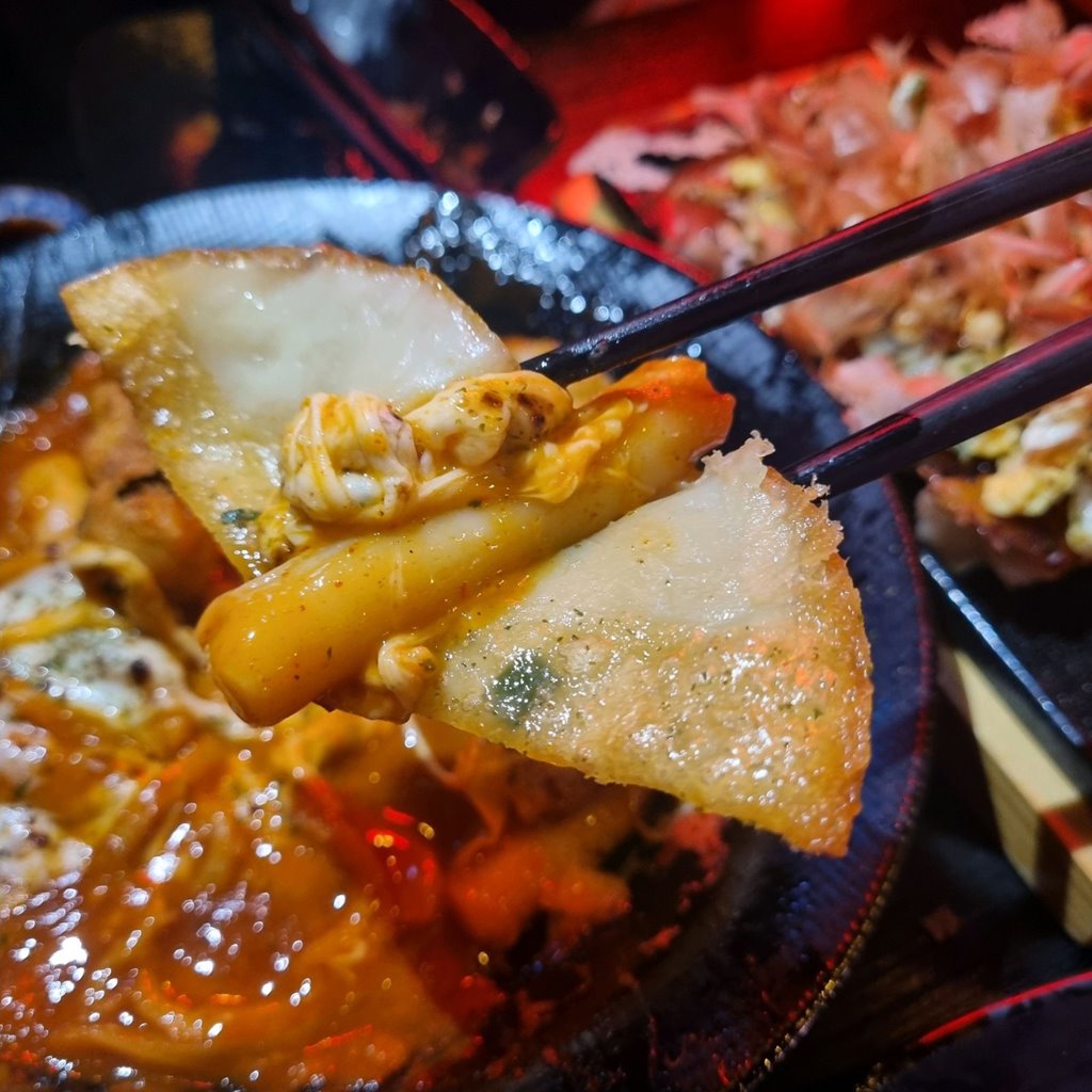 교맥동