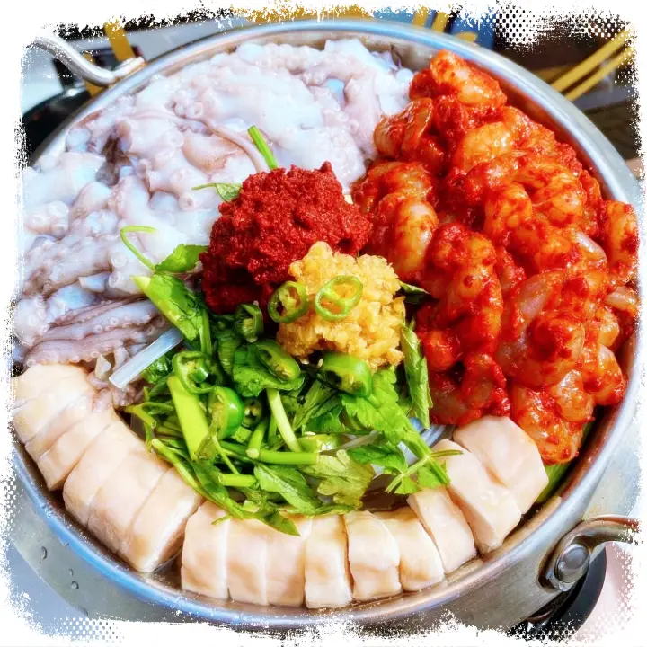 줄서는식당 박나래 입짧은했님 추천 연남동 맛집 계란후라이 대접밥 밥도둑 낙대새 낙곱새 곱창 전골 맛집 소개