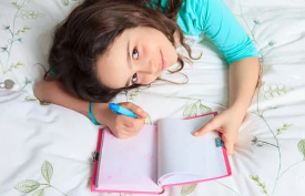 하루일과 영어일기쓰는 모습