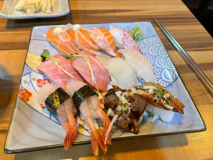 영롱한 12피스의 존맛초밥