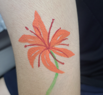 꽃무릇 손수건과 페이스 페인팅