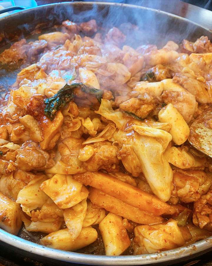 알토란 김형우 대박집 대표 닭갈비 연 매출 100억 신화 맛있는 닭갈비집 춘천 맛집 위치 메뉴 가격 정보