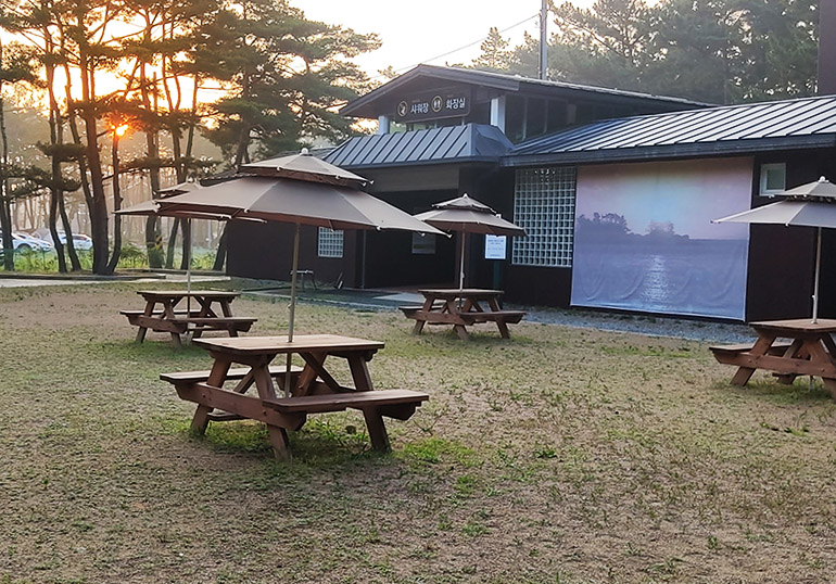 충청남도 태안군 몽산포 자동차야영장