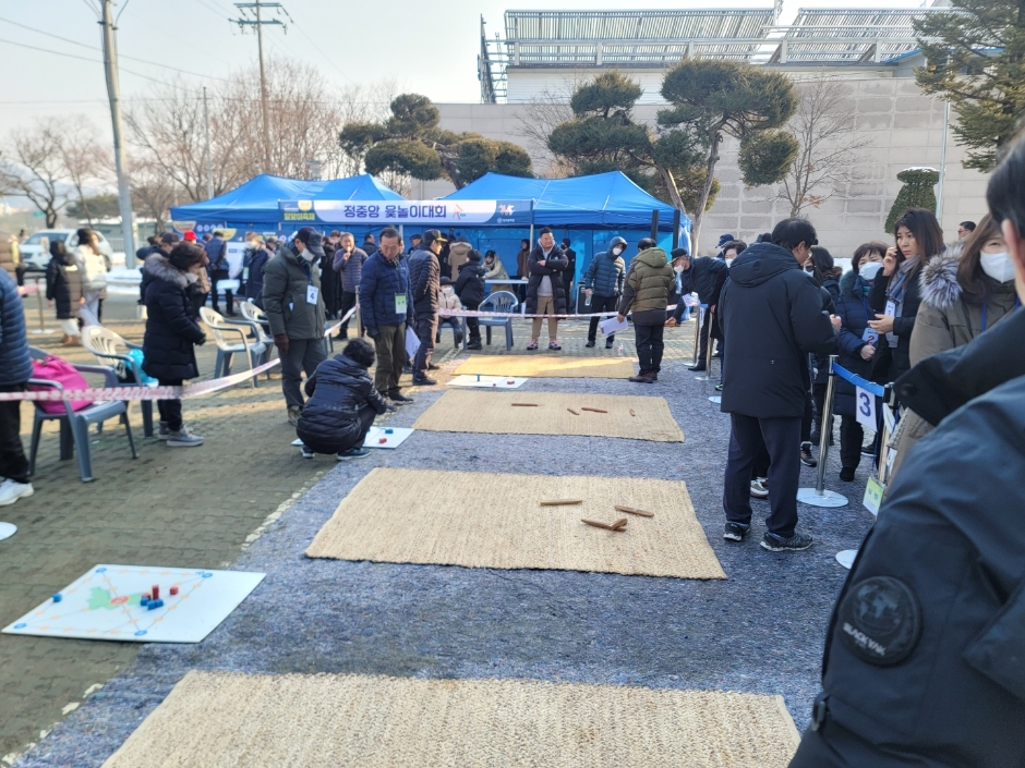 제 22회 국토정중앙 달맞이 축제 기본일정과 프로그램 소개