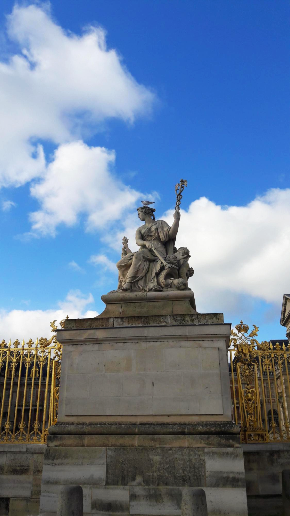 프랑스 파리 베르사유 궁전 정문 석상
