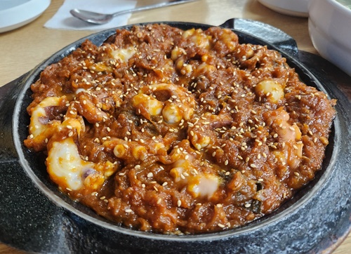 골목안채낙지볶음