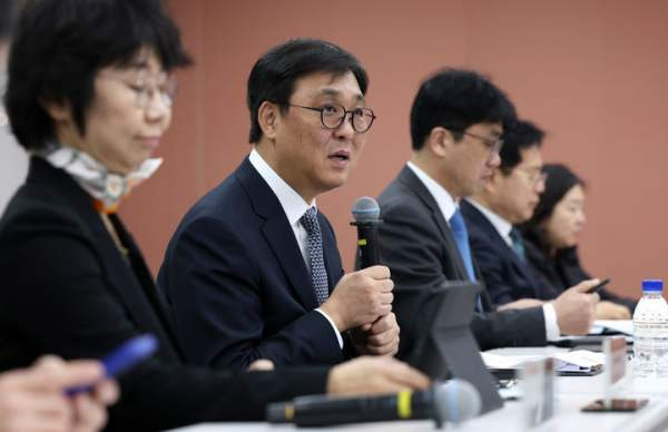 최휘영 문체부 장관 한국 축구 대수술 선언 및 APEC 디지털 관광 외교 성과 총정리