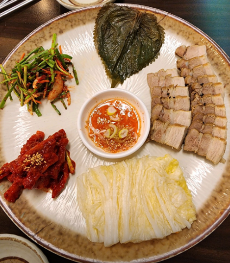 오늘N 부천 비빔칼국수 칼제비 보쌈 오늘은국수먹는날 원미구 당아래비빔국수