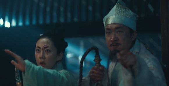 영화 외계인 개그콤비 도사 2인방