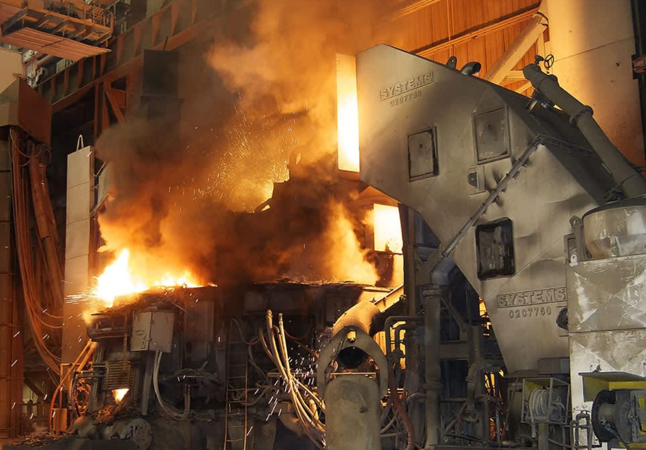Revolutionary Electric Arc Furnace Technology: The Green Steel Advantage 섹션 이미지
