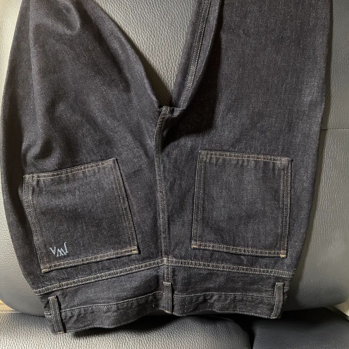 유니클로 JW앤더슨 구매한 진청 뒷면