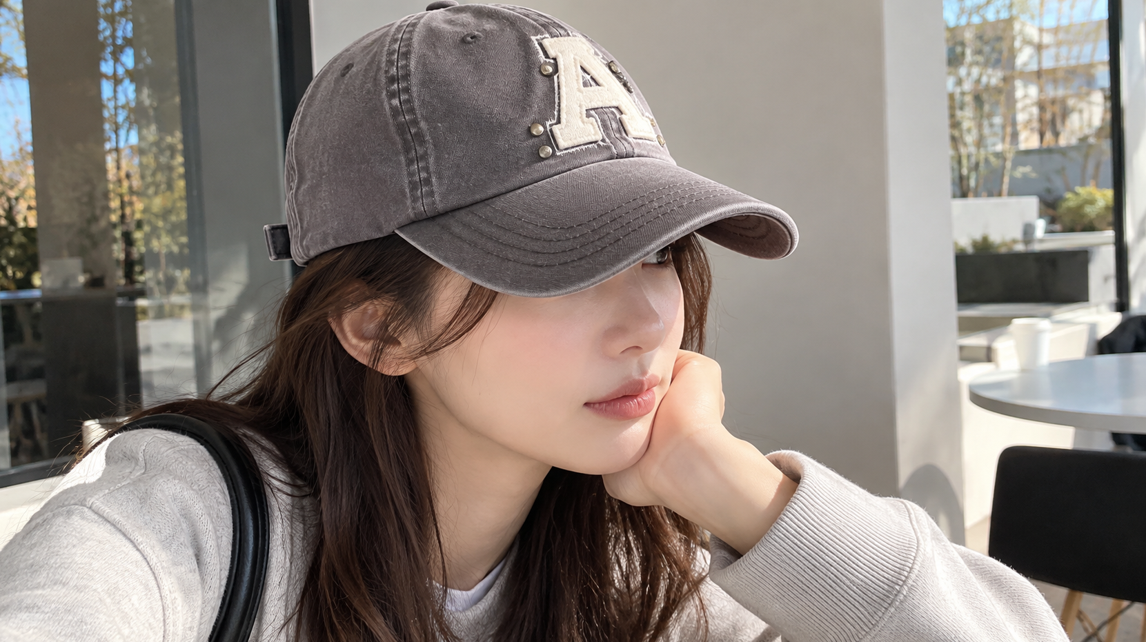 강민경 브랜드 아비에무아 모자 리벳캡, 이 한 개로 결정한 이유