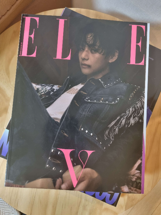 엘리 BTS 뷔 표지모델 잡지