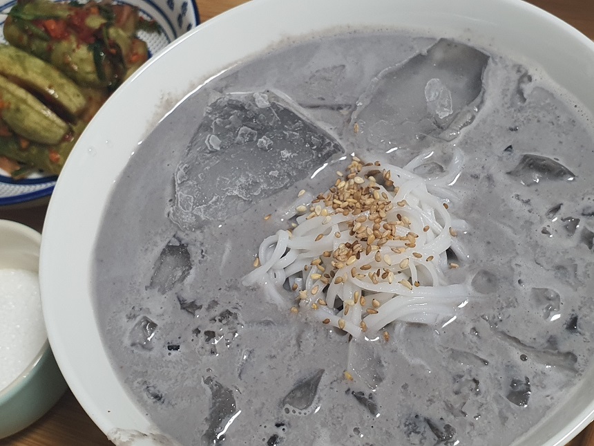 콩국수만들기
