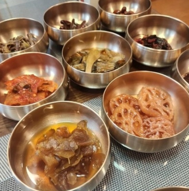 한국인의밥상-군산-지미원-궁중한정식