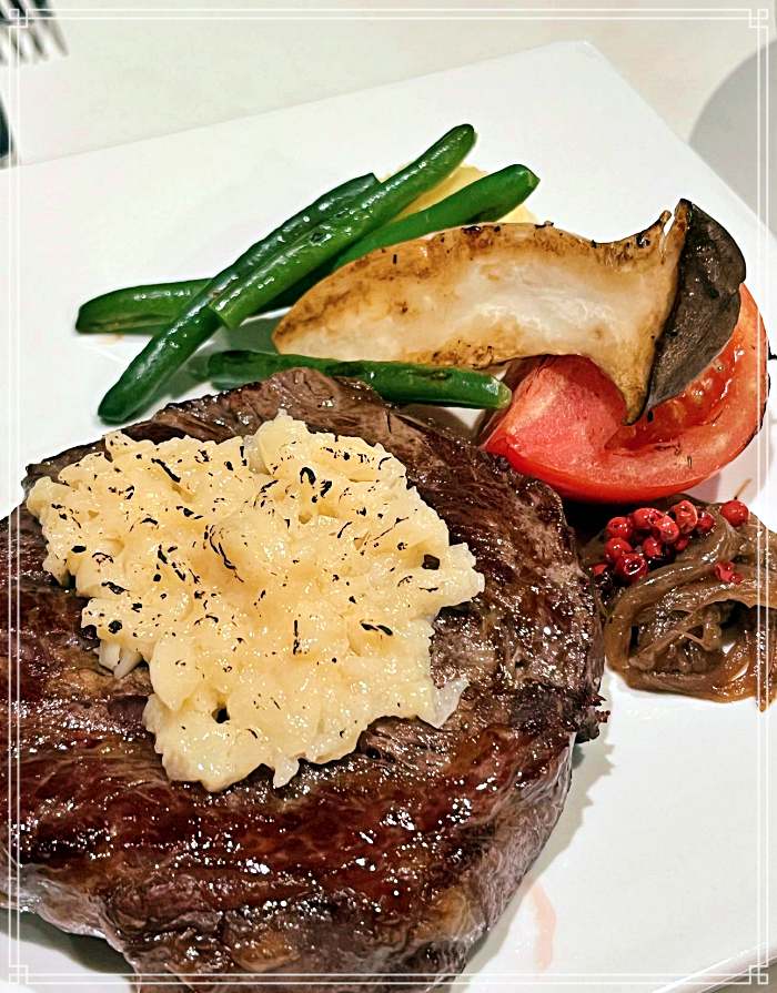 생방송투데이 마포&#44; 합정&#44; 상수&#44; 홍대입구 국내 최초! 교차 숙성 600℃ 회전화덕 스테이크 맛집