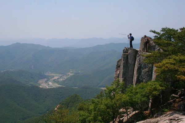 옹강산