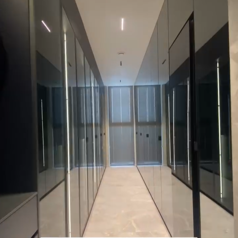 프리미엄 드레스룸, 럭셔리한 인테리어 디자인.