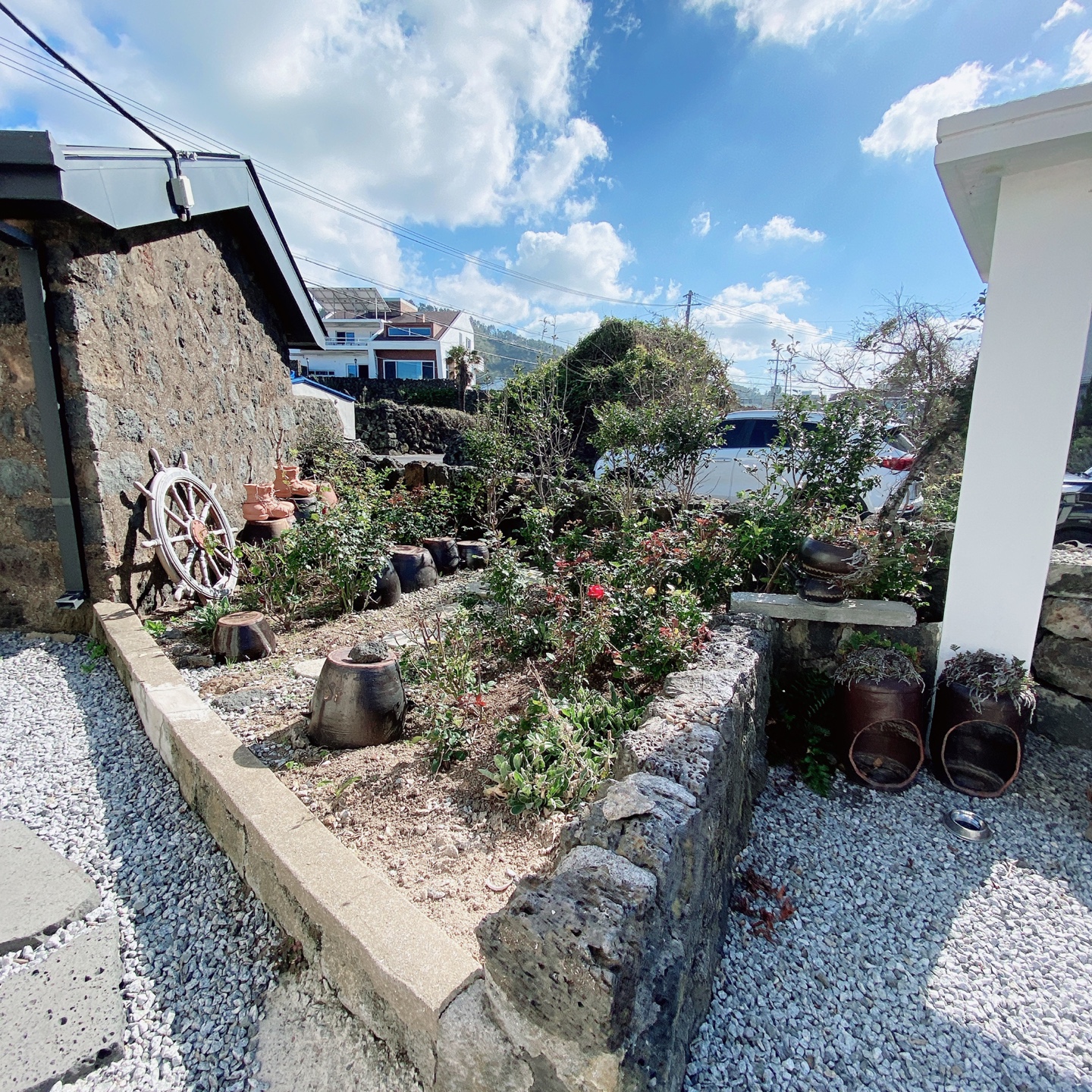 제주 애월 고내포구 보라지붕 주택개조 카페달력