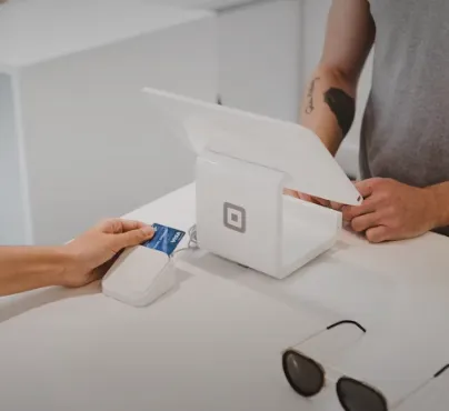 ChatGPT를 일상에서 활용하는 모습