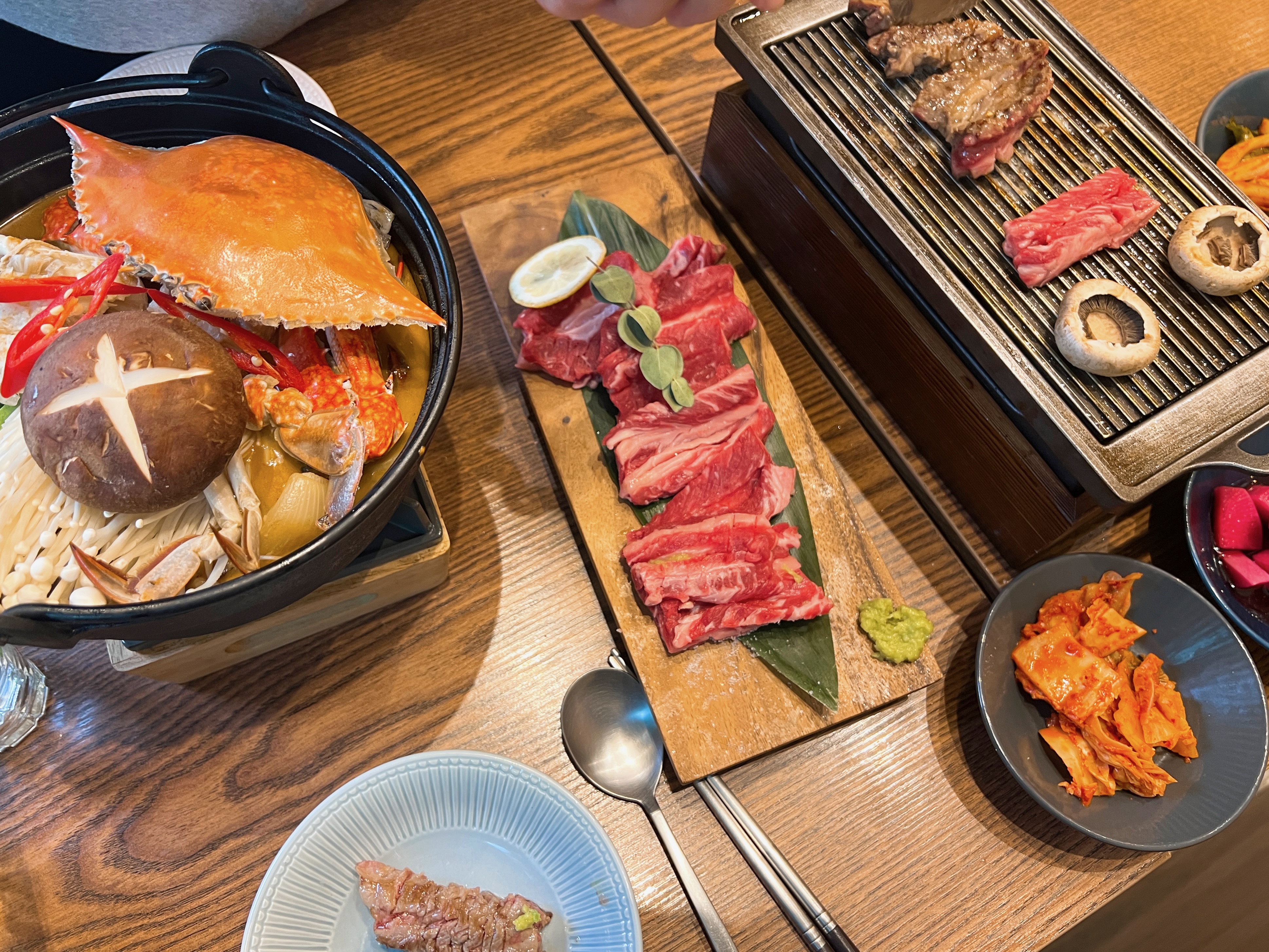 상무지구 다올 소갈비살+꽃게탕 세트