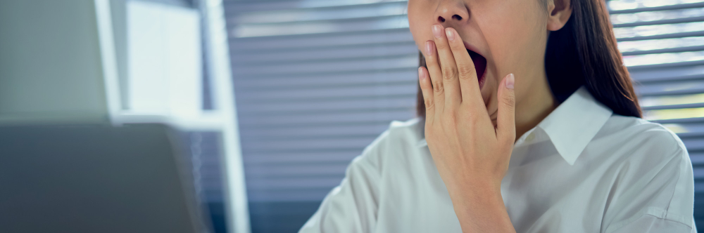 하품은 피곤해서 하는걸까? 뇌 건강의 경고일까? 이미지