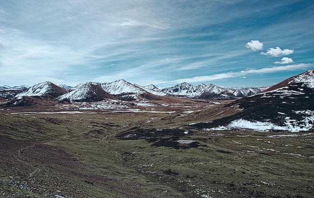 카캉카르포, 티베트 불교의 성산이자 미등정 고봉의 신비