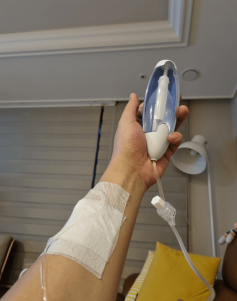 수술후 진통제를 맞고있는 모습