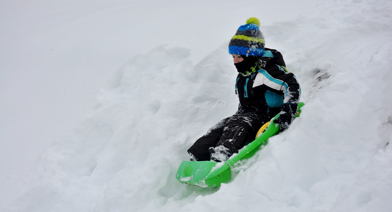 온 가족이 함께 즐기는 겨울 스포츠