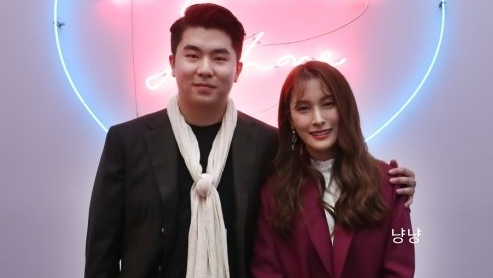 송자호 박규리