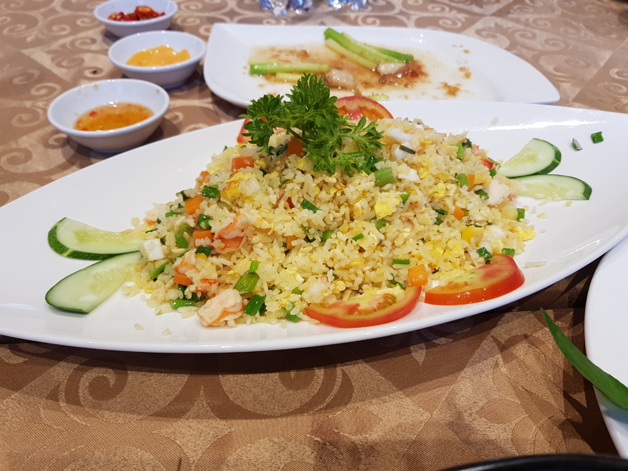 동나이 롱탄 로컬 맛집 Am Thuc Phuong Nam - Com Chien Hai San(해산물 볶음밥)