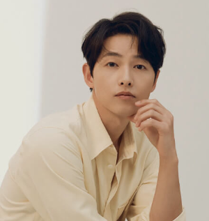 송중기