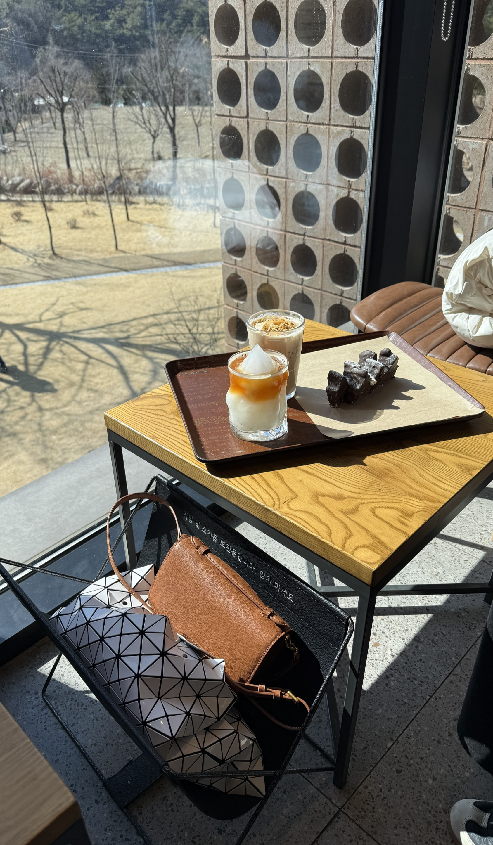 더북한산 스타벅스