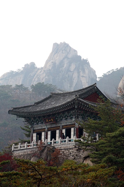 한국 사찰의 역사와 관련된 사찰 사진
