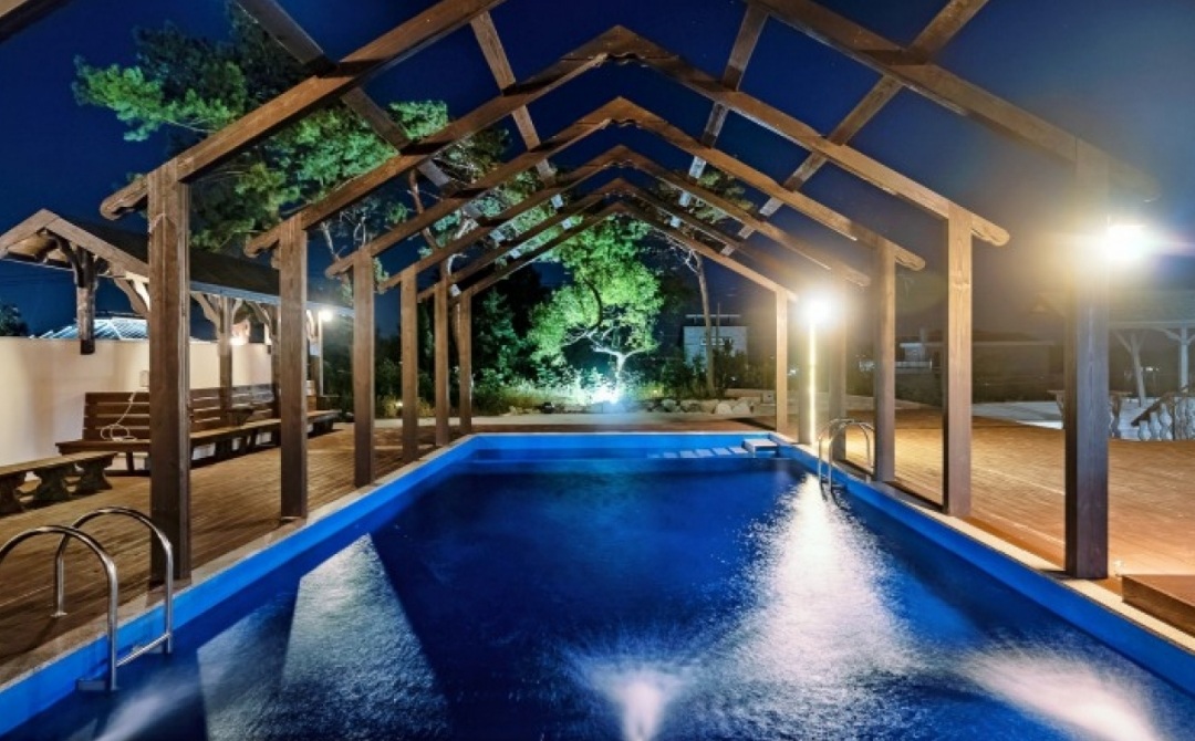 조아라펜션 야외 수영장