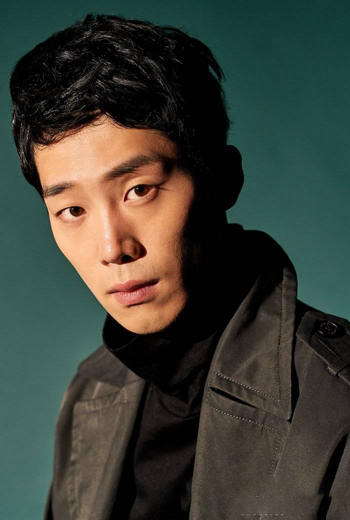 배우 이가섭