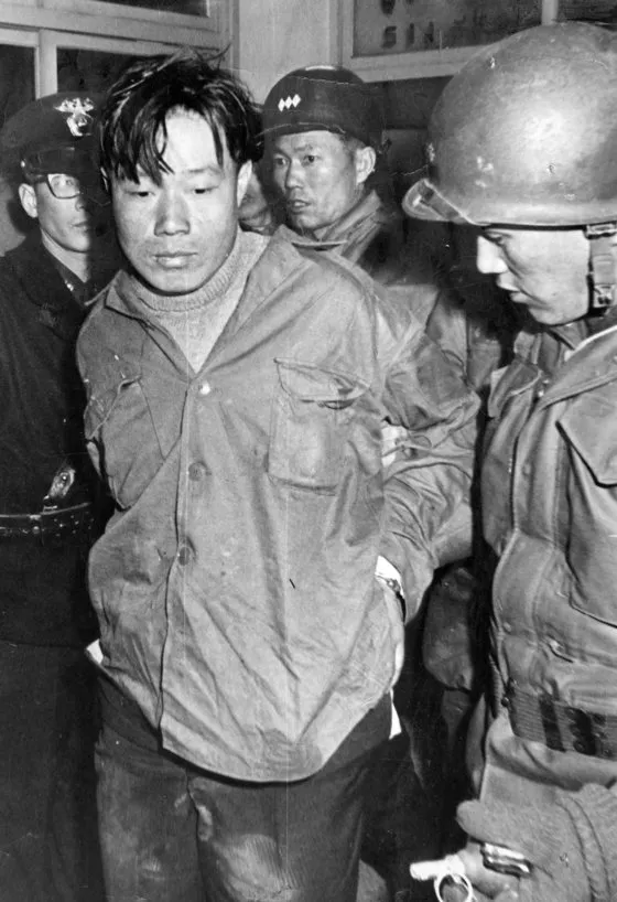 김신조 사건 정리 121사태와 남파공작원의 역사 배경 설명_1