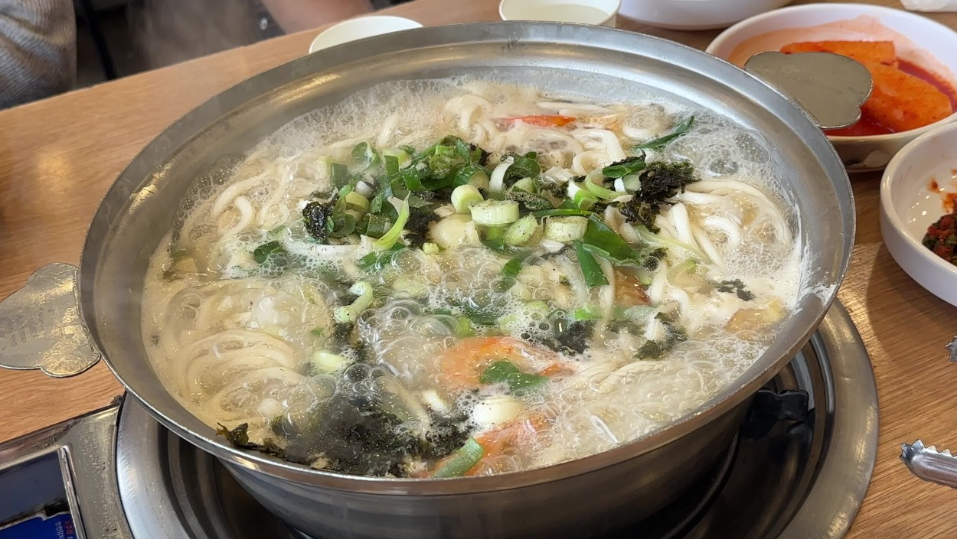 팔당원조칼제비칼국수
