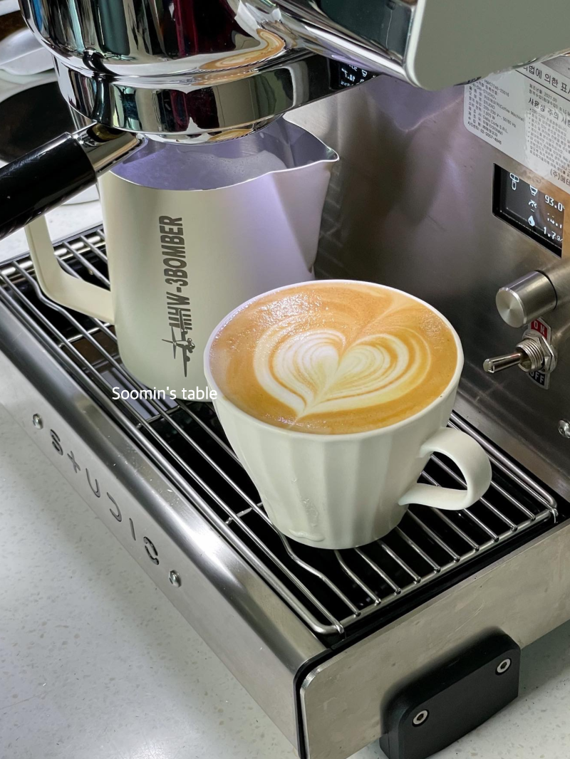 달라코르테 스튜디오 에스프레소 머신