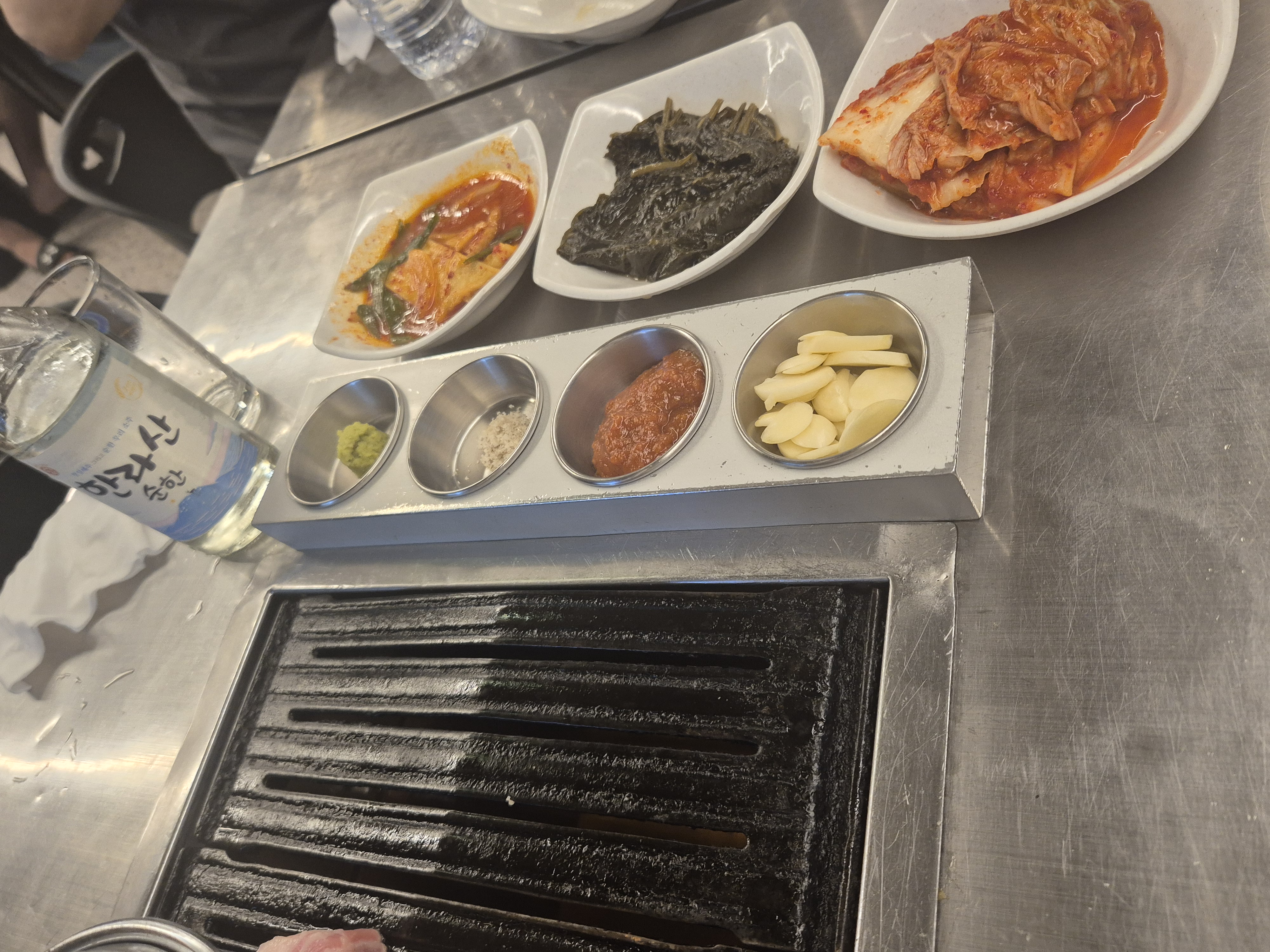 제주도 협재해수욕장 흙돼지 맛집 - 더꽃돈본점