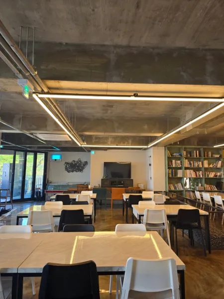 생생정보 우와한 식당 매콤제육쌈밥 음식점 위치