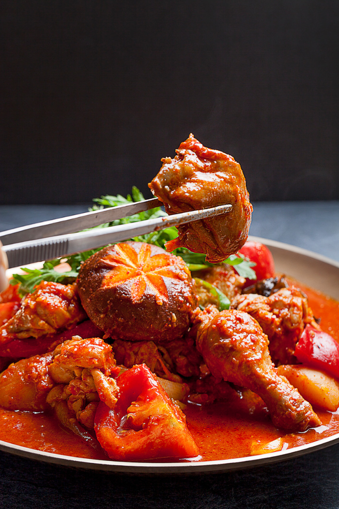 2TV 생생정보 2008회 2024년3월18일 닭도리탕 부안애서