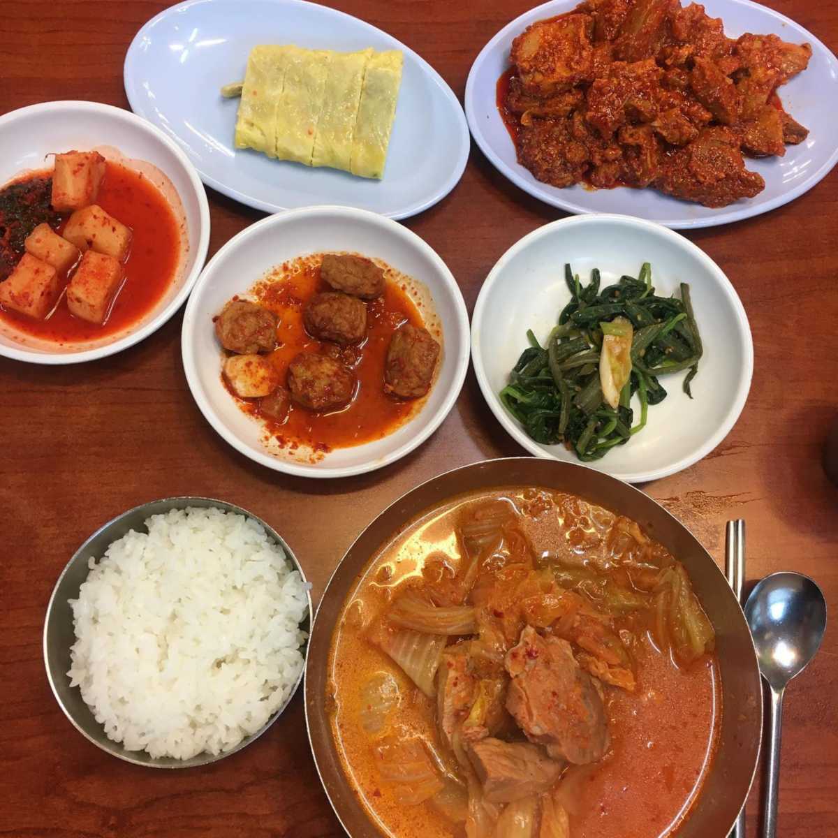 전국 찌개 맛집 TOP 5 (굴다리식당)