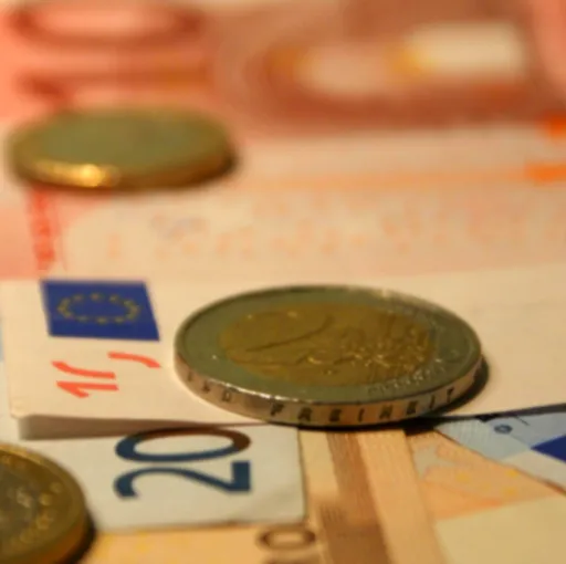 2025년 최신 적금·예금 금리 비교! 가장 높은 은행은 어디?